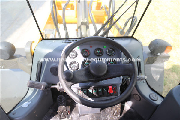 3000kg Loading Capacity And 1.8m³ Bucket Wheel Loader For Contruction Using